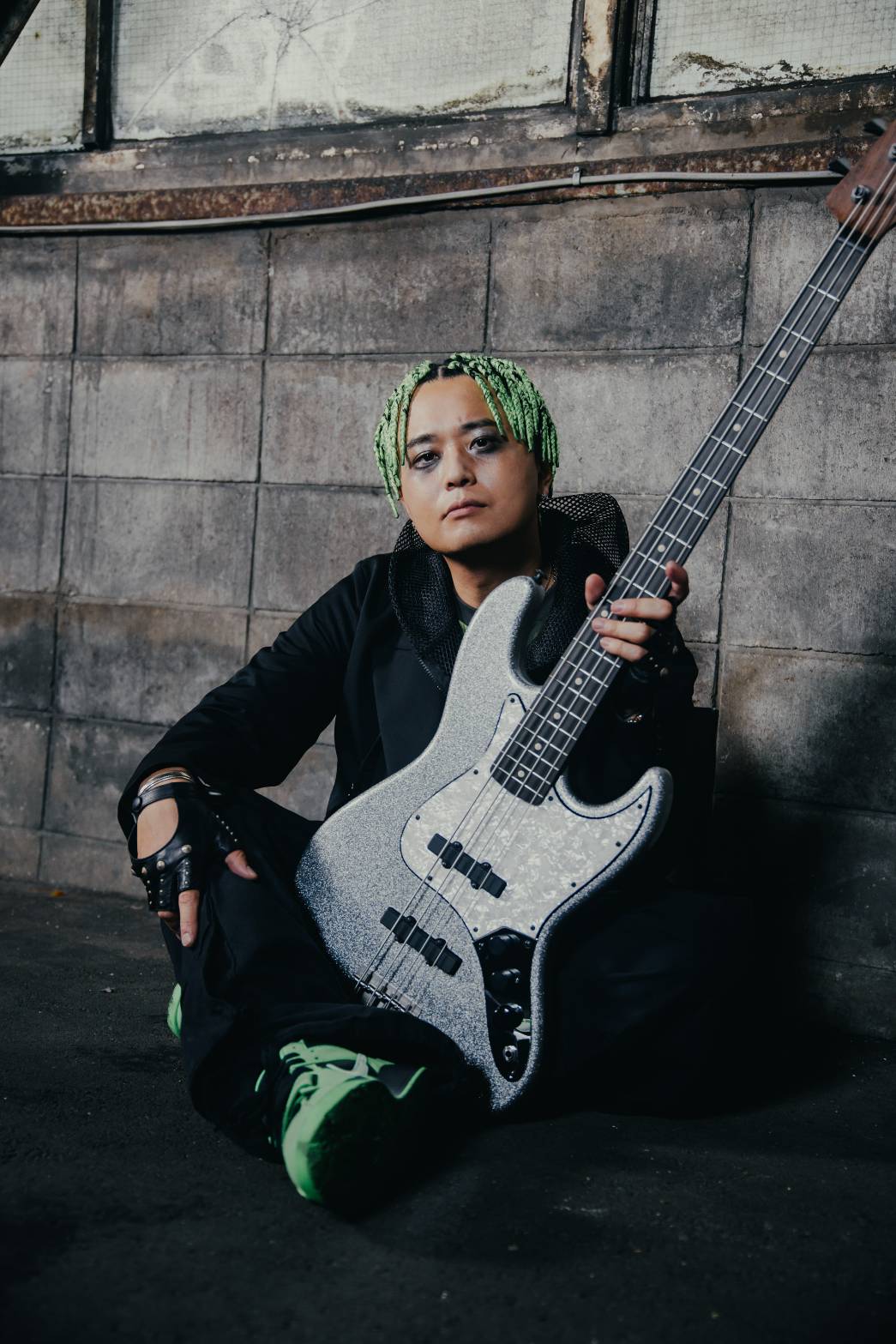 LB4 — LEADER BASS 4 STRINGS